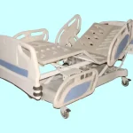 تخت بیمارستانی سه شکن برقی تمام ABS با قابلیت تنظیم ارتفاع